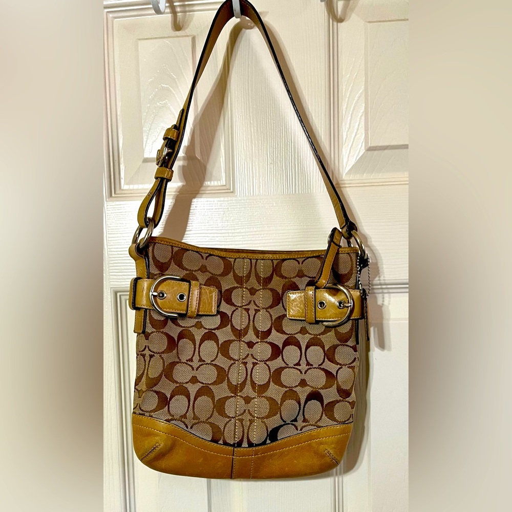 Coach Signature Brown and Tan Shoulder Bag - Picture 2 of 9